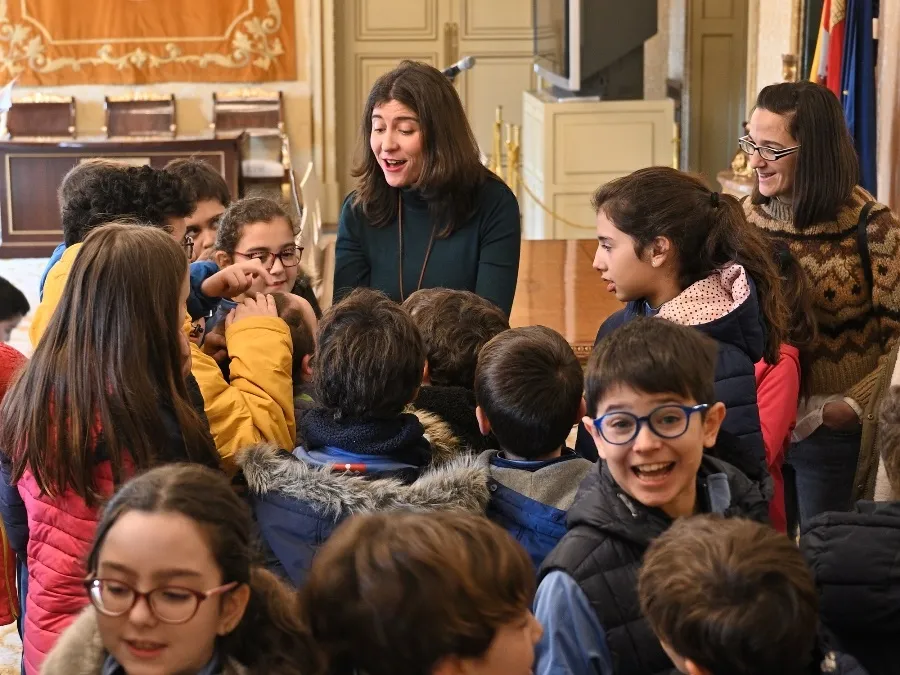 Foto 3 - El Colegio Salesiano Mar&iacute;a Auxiliadora recibe el premio del concurso &lsquo;Dando vida, hagamos que...