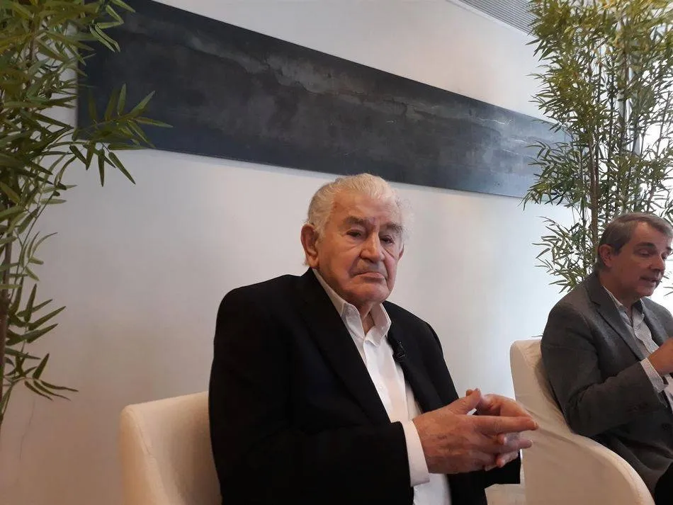 El poeta Antonio Gamoneda