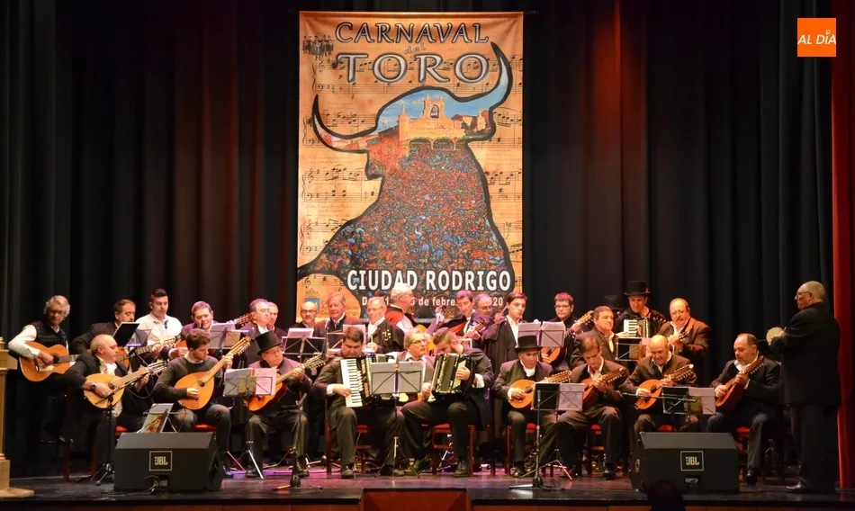 Foto 6 - La Rondalla presenta sus Coplas con la compa&ntilde;&iacute;a de Greta Thunberg, Gila y un doble de Farina  