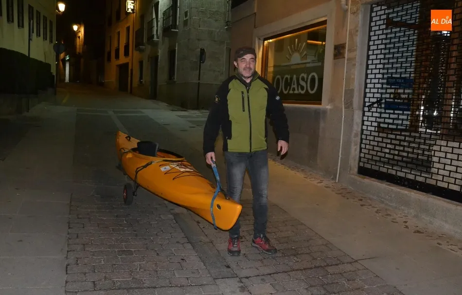 1Foto: Un paseo urbano con piragua  