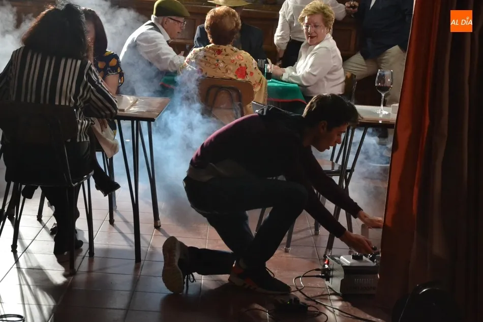 Foto 2 - La Coral D&aacute;maso Ledesma graba el primer videoclip de su historia  