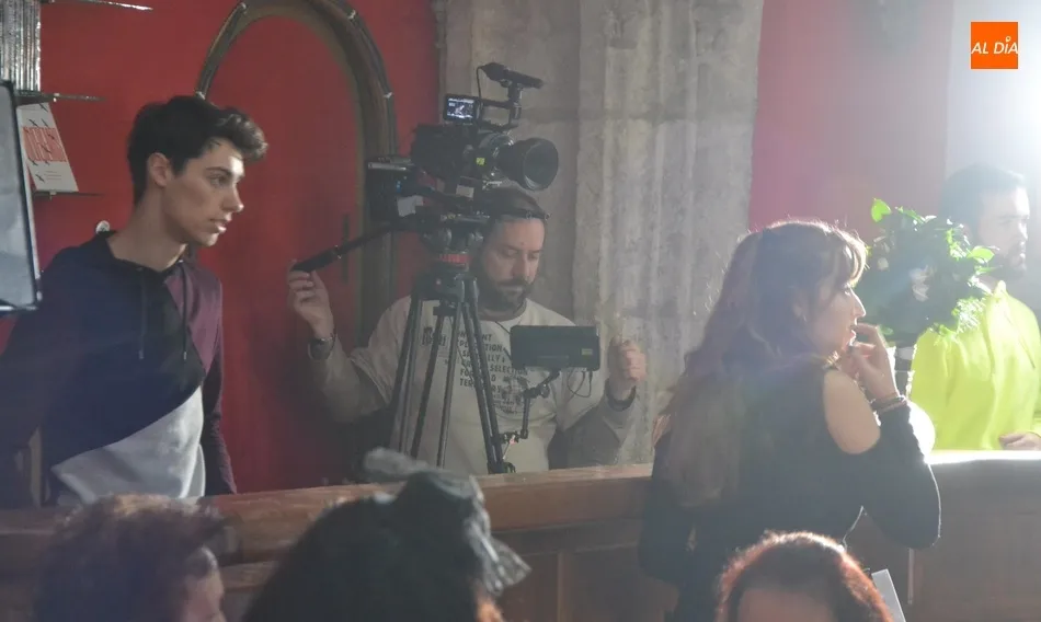 Foto 4 - La Coral D&aacute;maso Ledesma graba el primer videoclip de su historia  