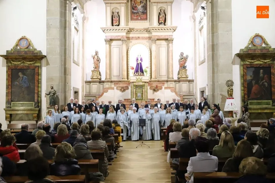 El coro Francisco Salinas, con la Asociación de Asperger Salamanca  