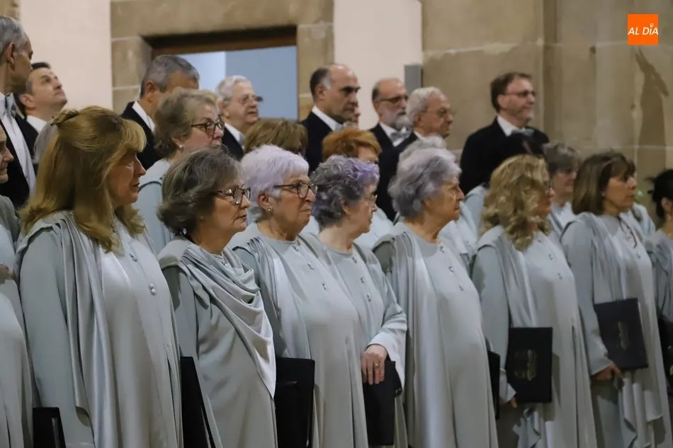 Foto 7 - El coro Francisco Salinas, con la Asociaci&oacute;n de Asperger Salamanca  