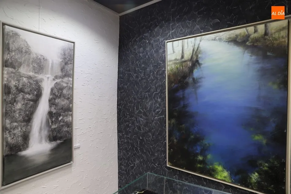Foto 4 - La pintura de Shin Maruyama luce ya en la&nbsp;Galer&iacute;a Luis M&eacute;ndez Artesanos