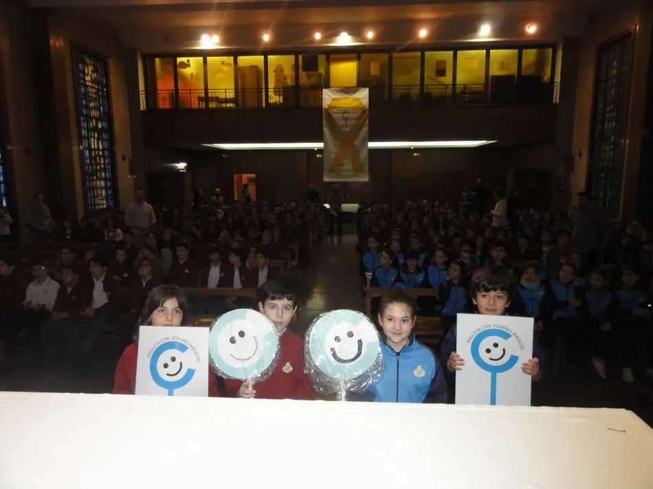 Foto 6 - Los alumnos del Colegio San Juan Bosco se suman a la conmemoraci&oacute;n del&nbsp;D&iacute;a&nbsp;Internacional...
