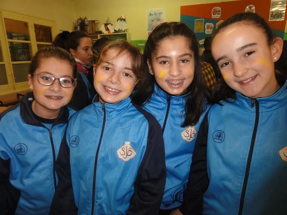 Foto 2 - Los alumnos del Colegio San Juan Bosco se suman a la conmemoraci&oacute;n del&nbsp;D&iacute;a&nbsp;Internacional...
