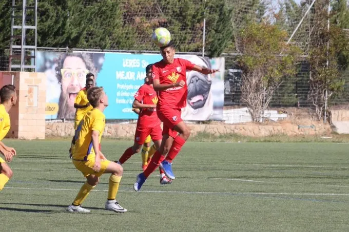 Un duelo anterior del Santa Marta