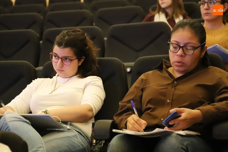 Foto 6 - El S&iacute;ndrome de Asperger se da a conocer al p&uacute;blico salmantino en una jornada con motivo de su...