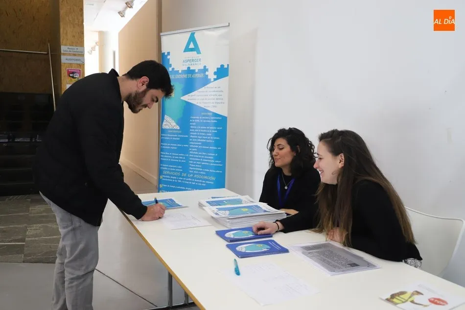 Foto 5 - El S&iacute;ndrome de Asperger se da a conocer al p&uacute;blico salmantino en una jornada con motivo de su...