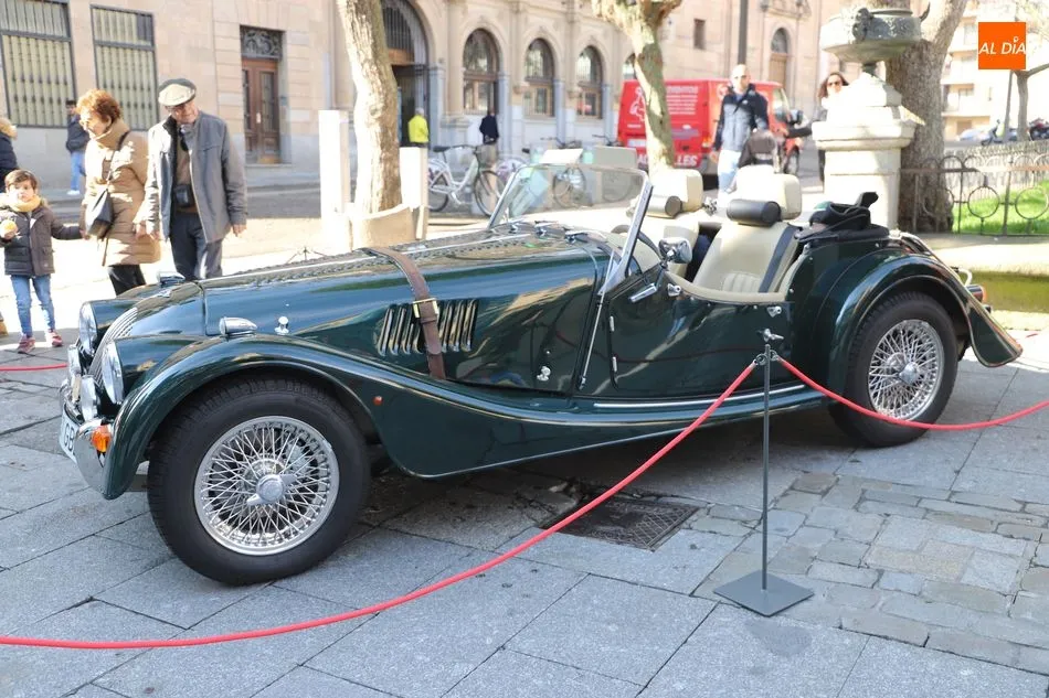 Foto 5 - El Museo de Historia de la Automoci&oacute;n de Salamanca y PYFANO colaboran para hacer sonre&iacute;r a los...