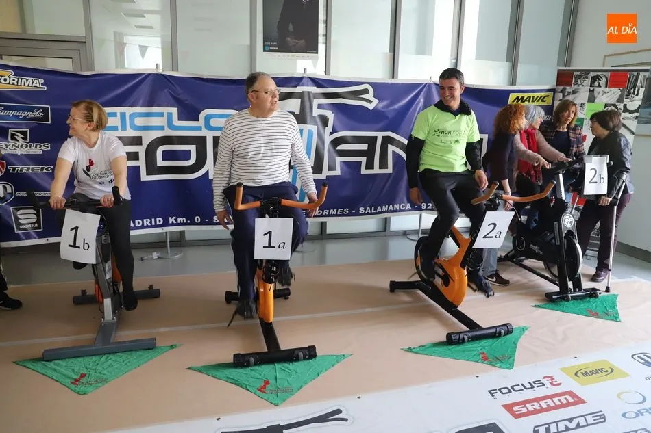 Foto 2 - Salamanca se vuelca con el reto deportivo solidario &lsquo;Pedalea por P&aacute;rkinson&rsquo;  