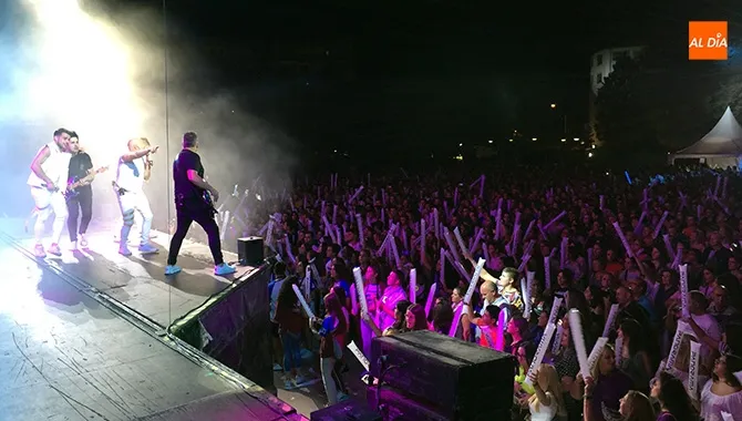 La orquesta Panorama congregaba a 4.000 espectadores en su última actuación en Peñaranda