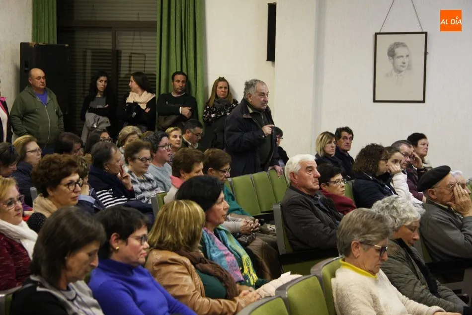 Foto 5 - Villavieja se opone a la reforma sanitaria de la Junta bajo el lema &ldquo;los pueblos unidos jam&aacute;s...