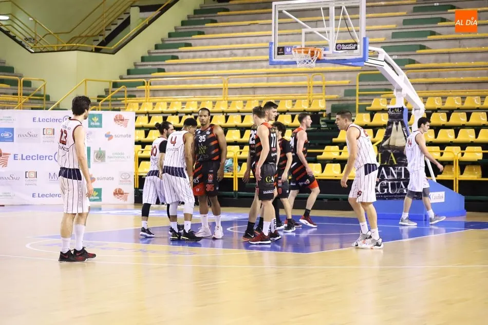 Foto 4 - El Aquimisa obra la gesta ante el Culleredo y el CB Tormes derrota al Betanzos