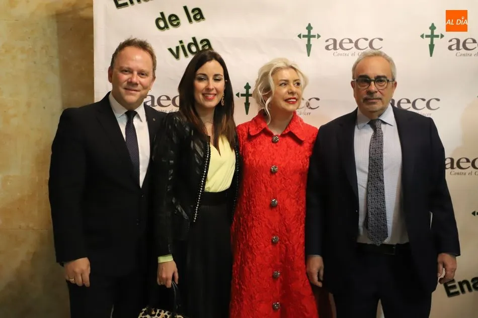 Foto 5 - Excelente asistencia a la&nbsp;XV Cena a beneficio de la Asociaci&oacute;n Espa&ntilde;ola Contra el C&aacute;ncer...
