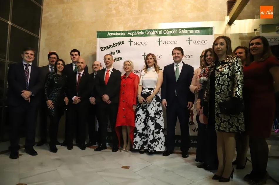 Foto 3 - Excelente asistencia a la&nbsp;XV Cena a beneficio de la Asociaci&oacute;n Espa&ntilde;ola Contra el C&aacute;ncer...