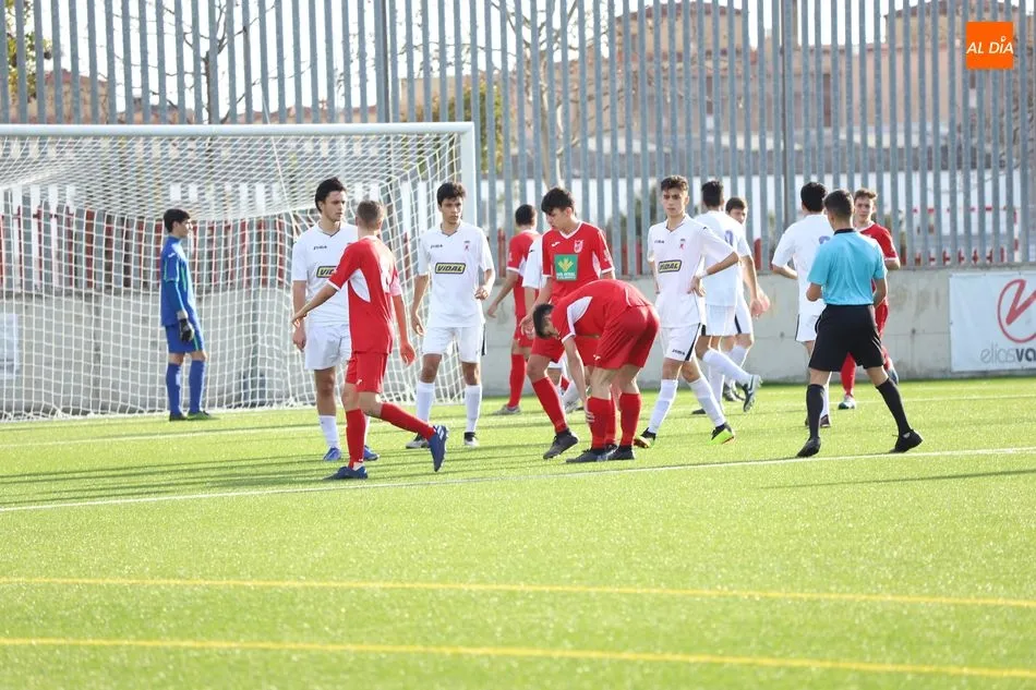 Foto 8 - Resultados, clasificaciones e im&aacute;genes del f&uacute;tbol base regional  