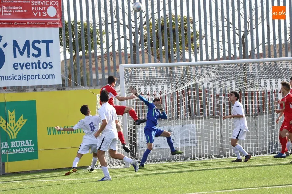 Foto 3 - Resultados, clasificaciones e im&aacute;genes del f&uacute;tbol base regional  