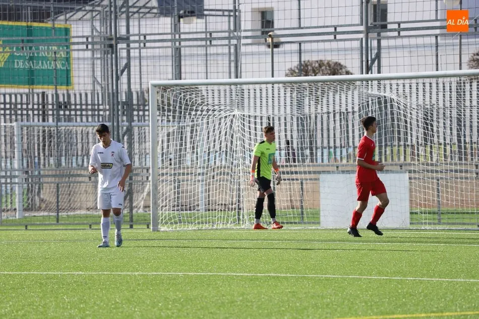 Foto 2 - Resultados, clasificaciones e im&aacute;genes del f&uacute;tbol base regional  