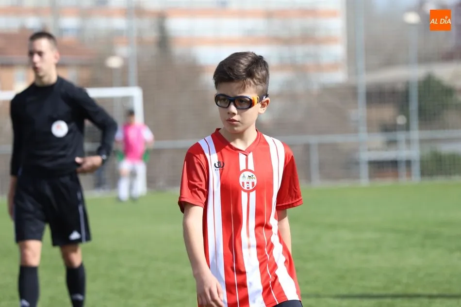 Foto 4 - Resultados, clasificaciones e im&aacute;genes del f&uacute;tbol base provincial  