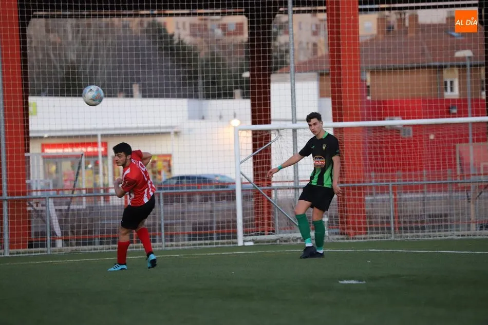 Foto 10 - El Monterrey le mete una dura goleada al filial del Ciudad Rodrigo (8-0)
