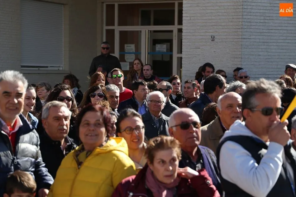 Foto 9 - Vecinos de Las Villas protestan contra el &ldquo;desmantelamiento de la sanidad rural&rdquo;