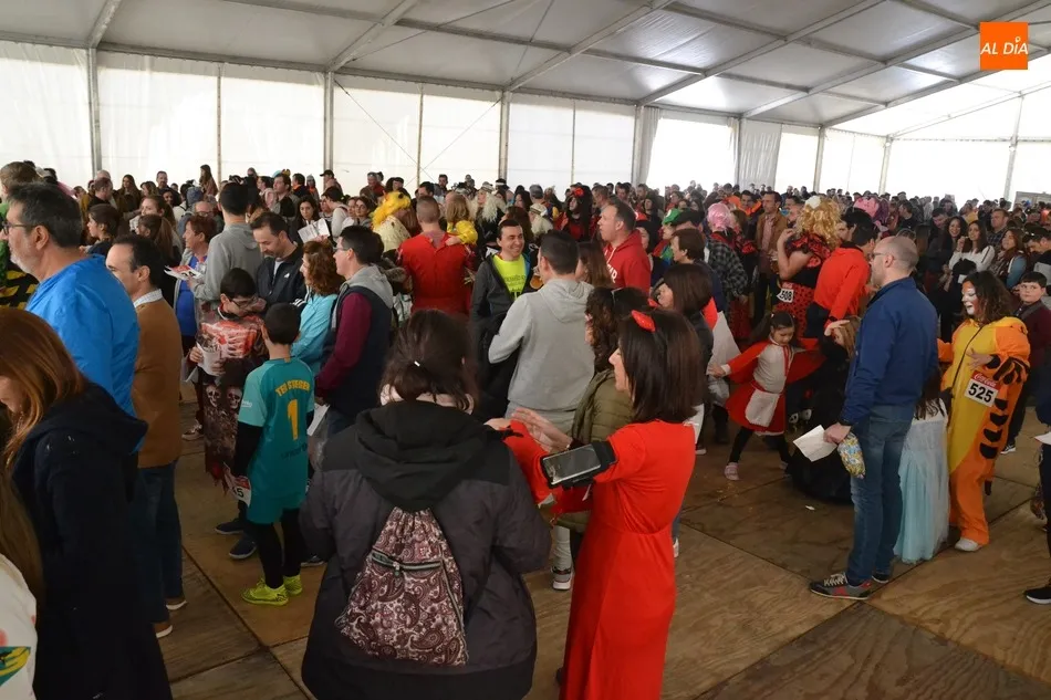 Foto 6 - El Cross del Carnaval vuelve a batir su r&eacute;cord de participaci&oacute;n en una espl&eacute;ndida ma&ntilde;ana  