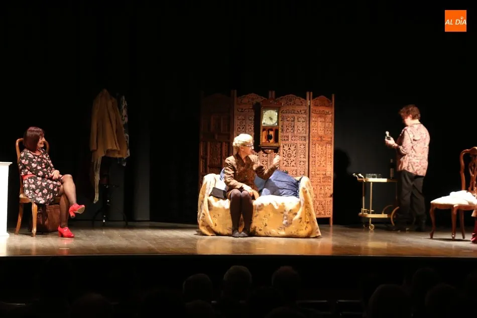 Foto 7 - Nuevo lleno en el Centro Cultural para ver &lsquo;Siempre en oto&ntilde;o&rsquo; del grupo Tela Marinera  