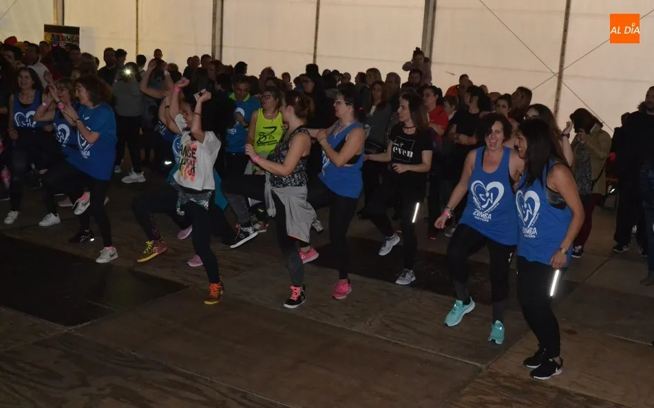 Foto 2 - Los cuerpos se aceleran para el Carnaval a ritmo de zumba  