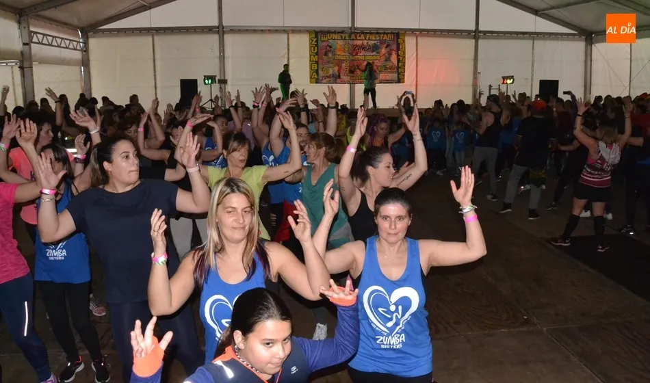 Foto 4 - Los cuerpos se aceleran para el Carnaval a ritmo de zumba  
