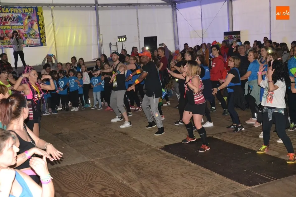 Foto 5 - Los cuerpos se aceleran para el Carnaval a ritmo de zumba  