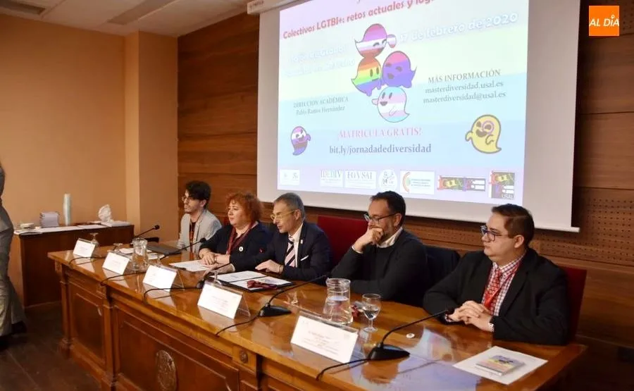 Inauguración de la jornada Colectivos LGTBI+: retos actuales y logros conseguidos en la Facultad de Derecho