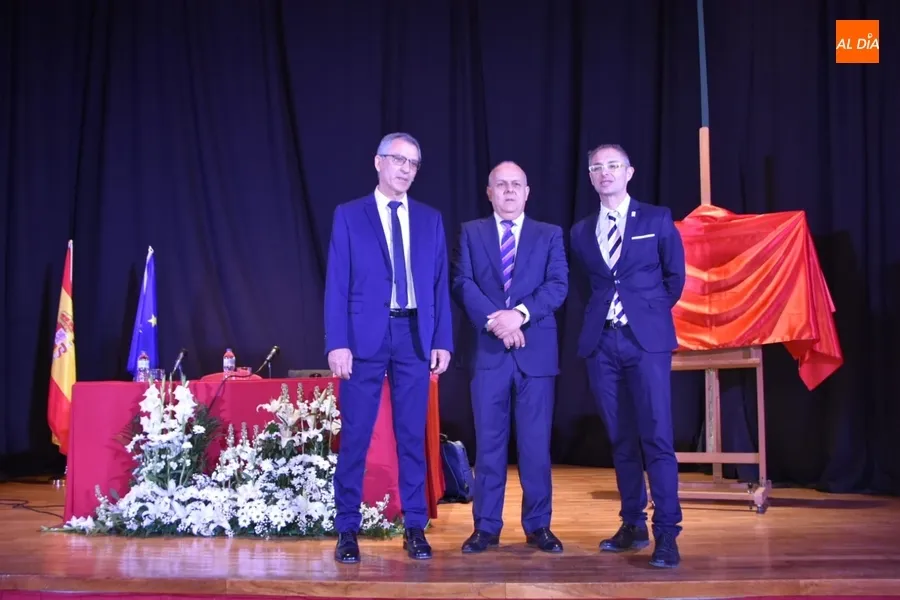 Foto 5 - Arrancan los actos de celebraci&oacute;n del 175 aniversario del IES Fray Luis de Le&oacute;n