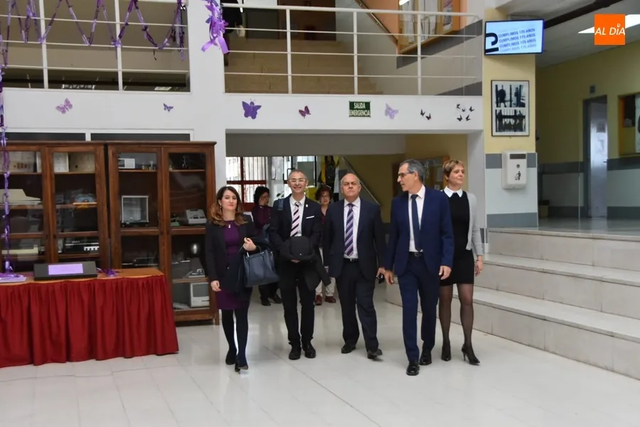 Foto 6 - Arrancan los actos de celebraci&oacute;n del 175 aniversario del IES Fray Luis de Le&oacute;n