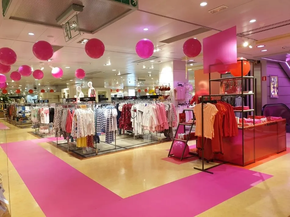 Foto 4 - El Corte Ingl&eacute;s se anticipa a la primavera inundando sus centros de color  