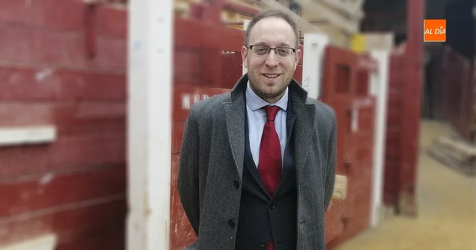 El nuevo alcalde de Ciudad Rodrigo se estrena al mando del Carnaval del Toro/Foto: Adrián M.Pastor