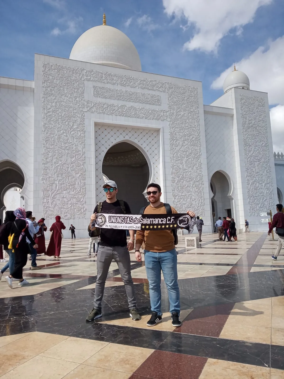 Foto 4 - Unionistas, presente en medio mundo por los hermanos Cuadrado&nbsp;