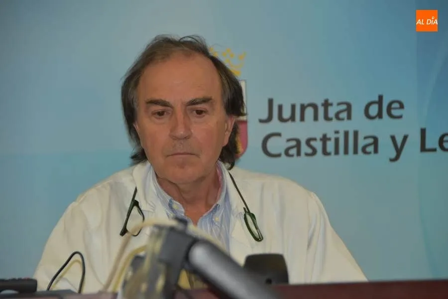 Foto 3 - Alumnos de la USAL ense&ntilde;ar&aacute;n f&iacute;sica y qu&iacute;mica a los pacientes y familiares en el Hospital