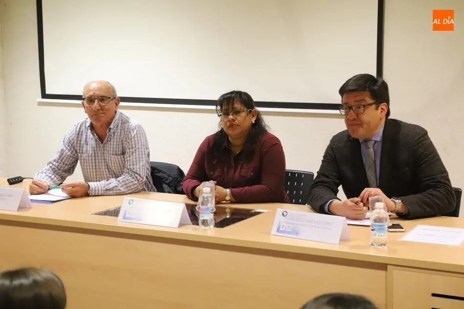 Participantes en la mesa redonda sobre la crisis de derechos en Nicaragua