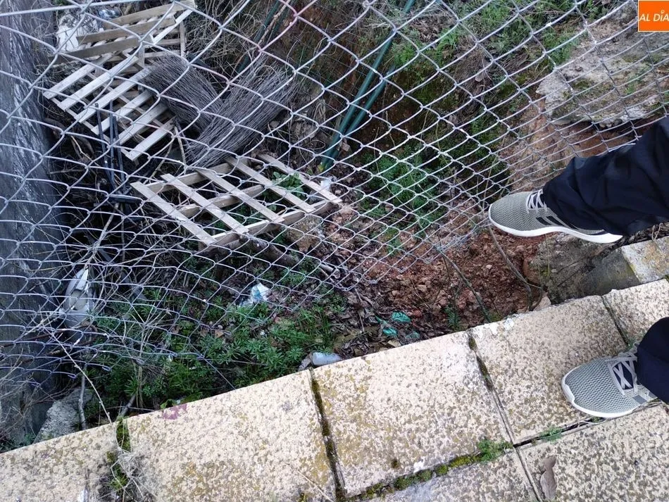 Foto 3 - A los vecinos de Los Alcaldes se les agota la paciencia  