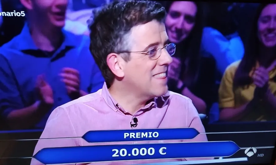 Foto 4 - Una pregunta sobre la costura a mano apea a&nbsp;Jero Hern&aacute;ndez del programa&nbsp; '&iquest;Qui&eacute;n quiere ser...