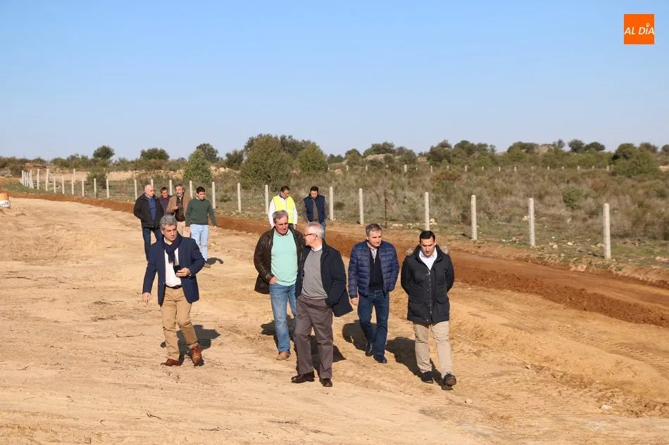 Foto 6 - La Junta acomete las obras de concentraci&oacute;n parcelaria en Sobradillo con una inversi&oacute;n de 2,3...