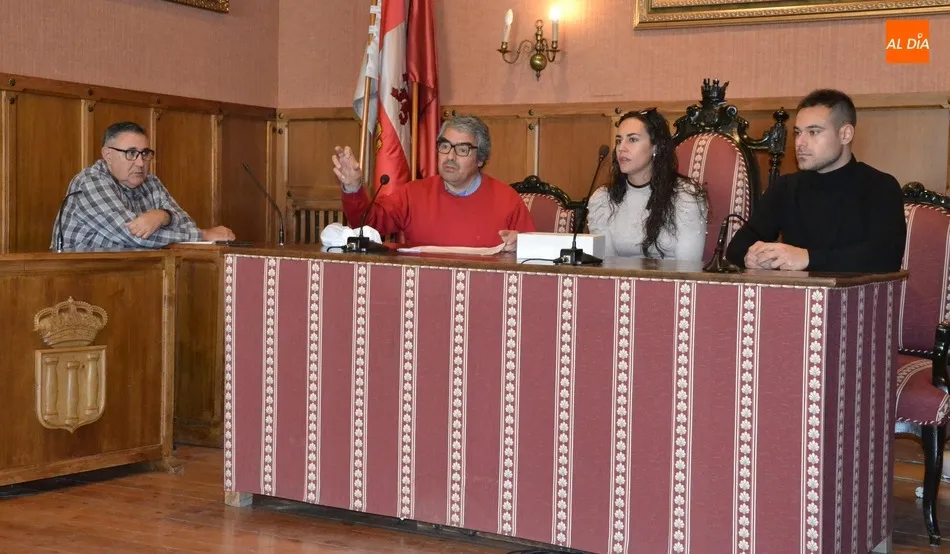 Foto 2 - Sorteado el orden de desfile en los concursos, que crecen ligeramente en participaci&oacute;n  