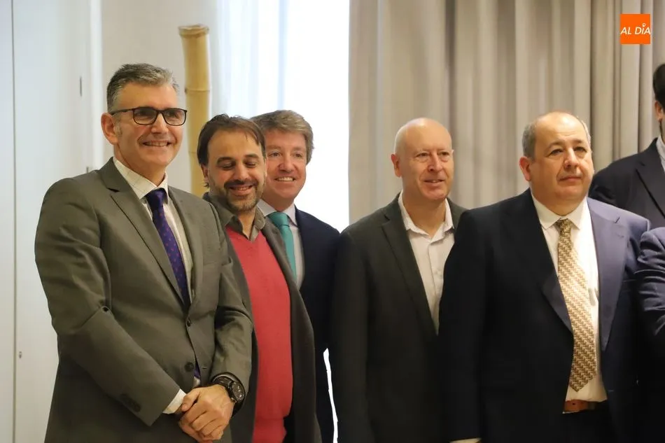 Foto 8 - El alcalde plantea establecer l&iacute;neas de colaboraci&oacute;n con los empresarios familiares