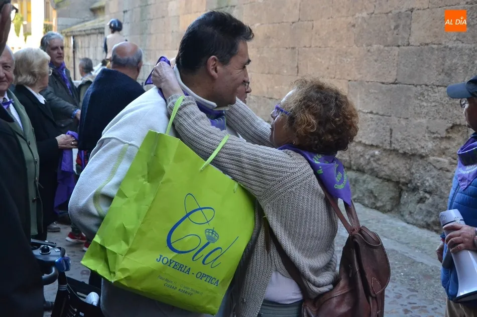 Foto 7 - Morenita pisa por primera vez la Plaza Mayor de Ciudad Rodrigo  