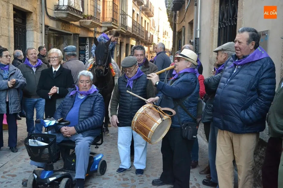 Foto 2 - Morenita pisa por primera vez la Plaza Mayor de Ciudad Rodrigo  