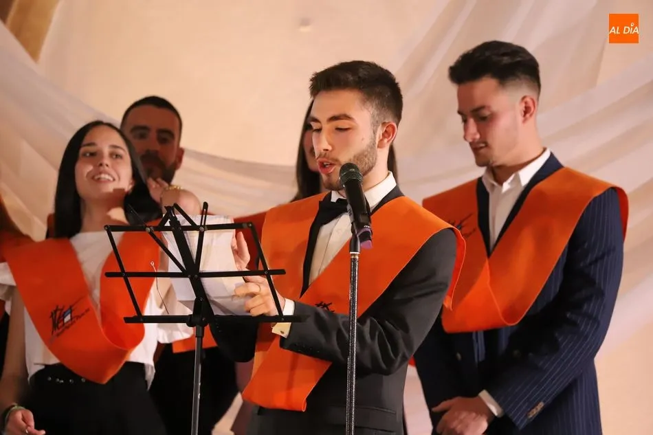 Foto 3 - Graduaci&oacute;n y entrega de bandas en el Centro Integrado Rodr&iacute;guez Fabr&eacute;s