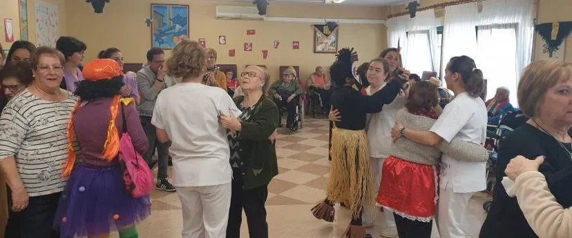 Foto 10 - Caracillo recibe el Carnaval con carretones, m&uacute;sica de charanga y el preg&oacute;n de Sara Vicente  