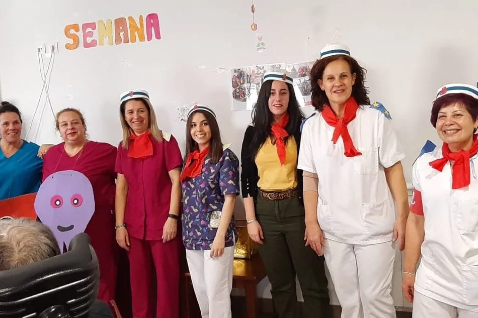 Los alumnos del CRA La Ribera comparten el Carnaval en Aldeadávila con los mayores  